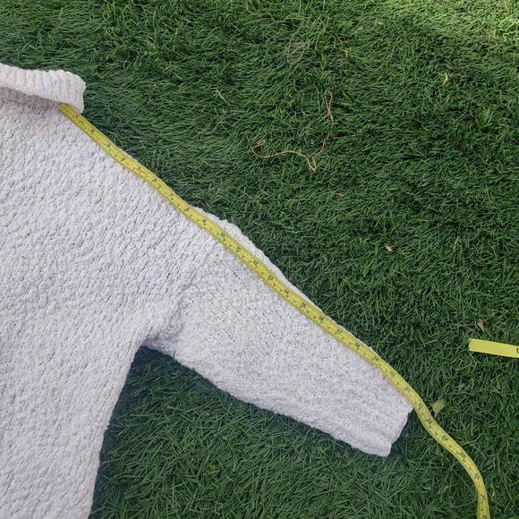 Thick Knitted Fashion Nova Sweater - Picture 8 of 10